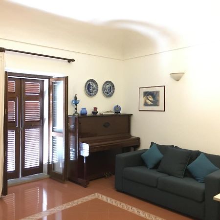 L'Appogghju Bed and Breakfast Castelsardo Exteriör bild