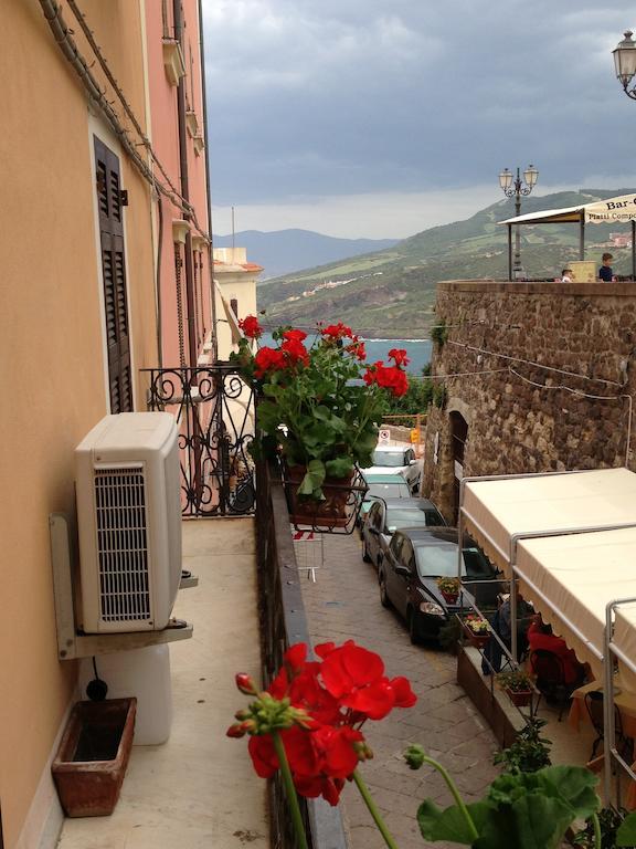 L'Appogghju Bed and Breakfast Castelsardo Exteriör bild